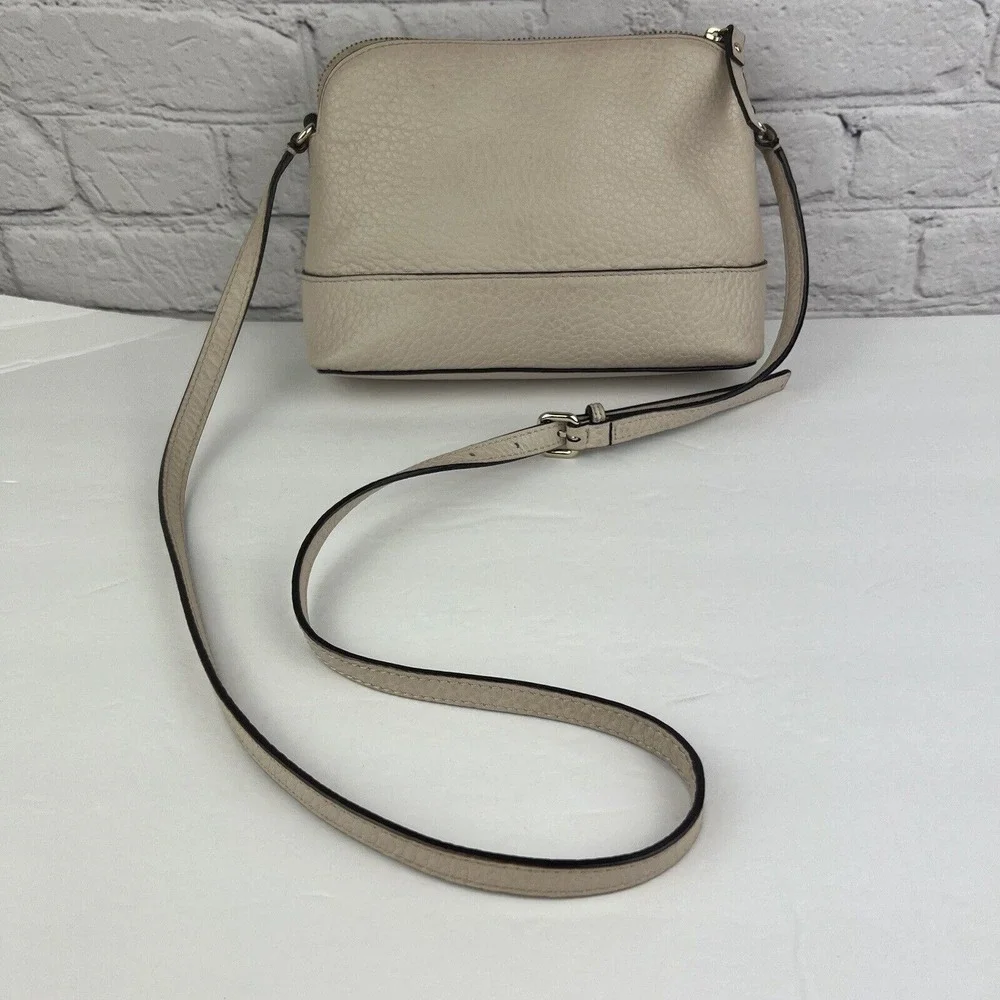 Kate Spade Bay Street‎ Crossbody Shoulder Bag Purse Pebbled Leather Color Pumice